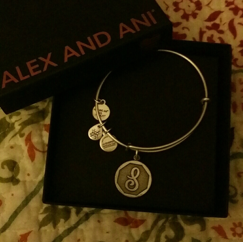 RETIRED****Alex and Ani silver "S" bracelet